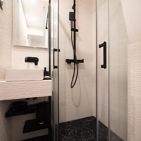 Cia - Du Moulin Rouge Apartmán Paříž