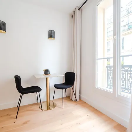 Cia - Du Moulin Rouge * Paris